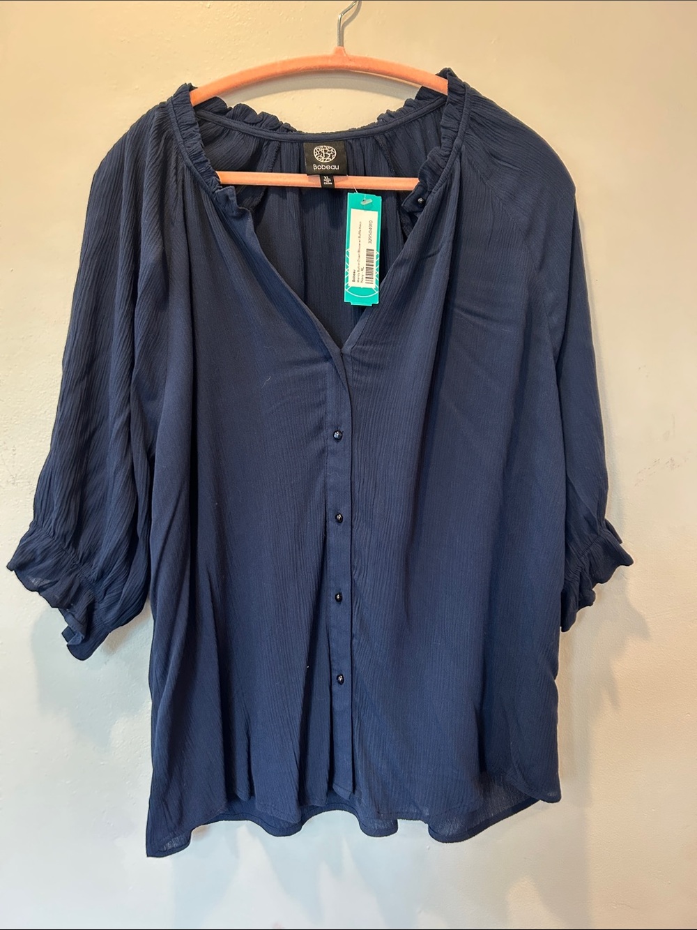 bobeau Navy Button-Front V-Neck Blouse